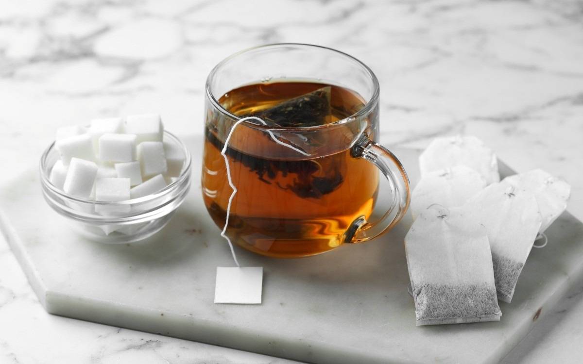 Çay Sağlığınız İçin İyi Bir Müttefik Mi? Yanılıyorsunuz: Poşeti Vücudunuza Milyarlarca Mikroparçacık Salıyor